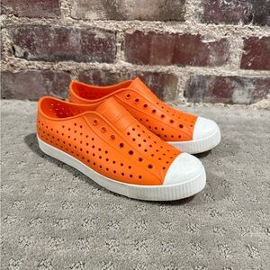 Native Jefferson Orange Lightweight Washable Slip-On shoes J6